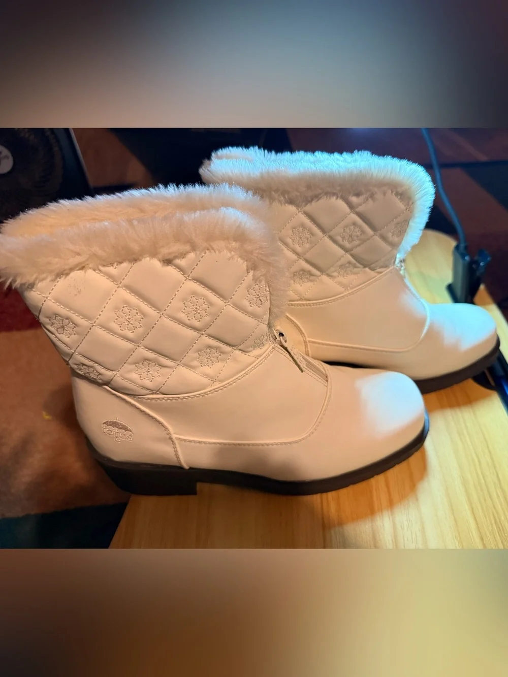Totes Women's Faux Fur Trim Winter Boots - Cream